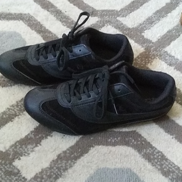 champion slip resistant shoes